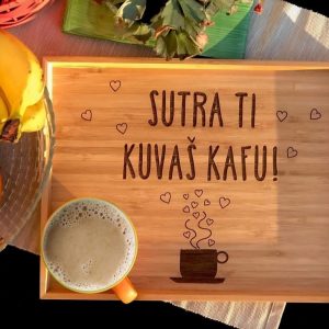 Poslužavnik: Sutra ti kuvaš kafu